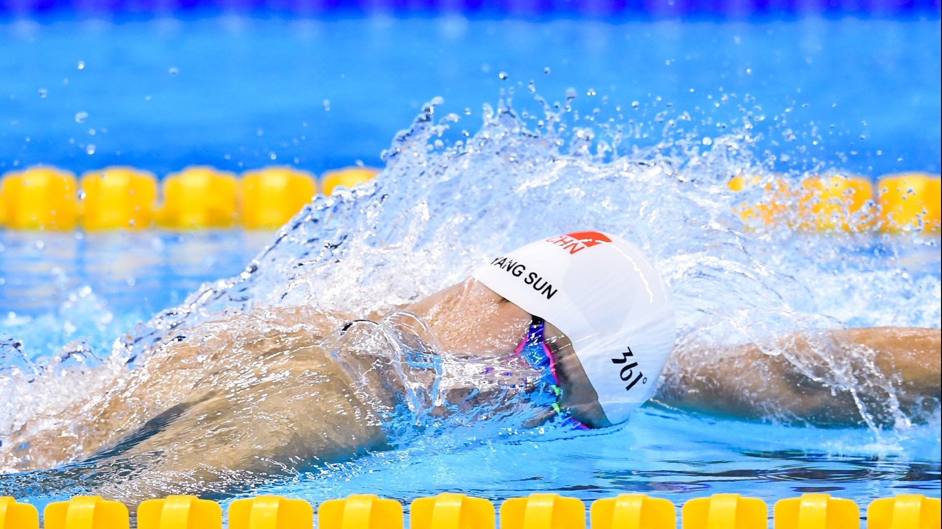 “帕布罗·马特拉的强大防守技能，为阿根廷美洲狮队保驾护航”