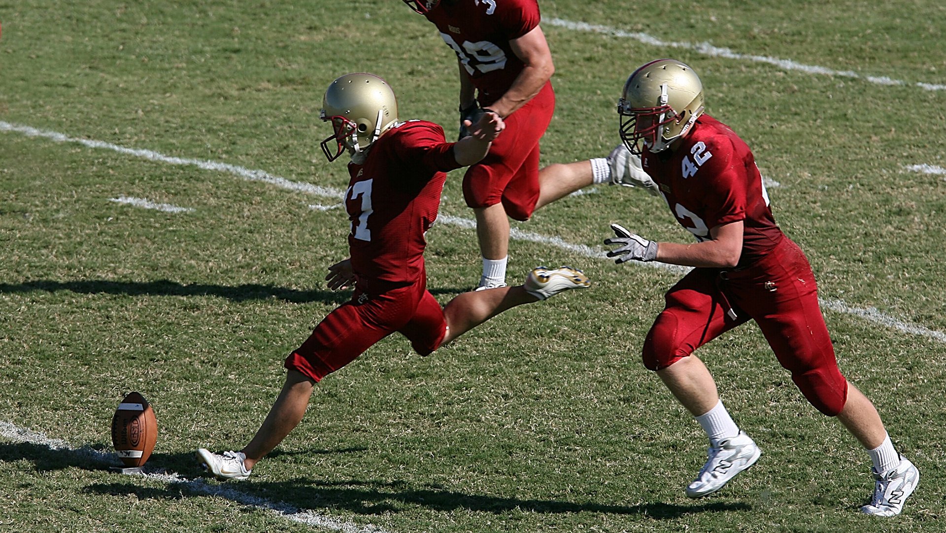 “英超争冠烽火燎原，胜负关系到最终排名”，英超实力分析