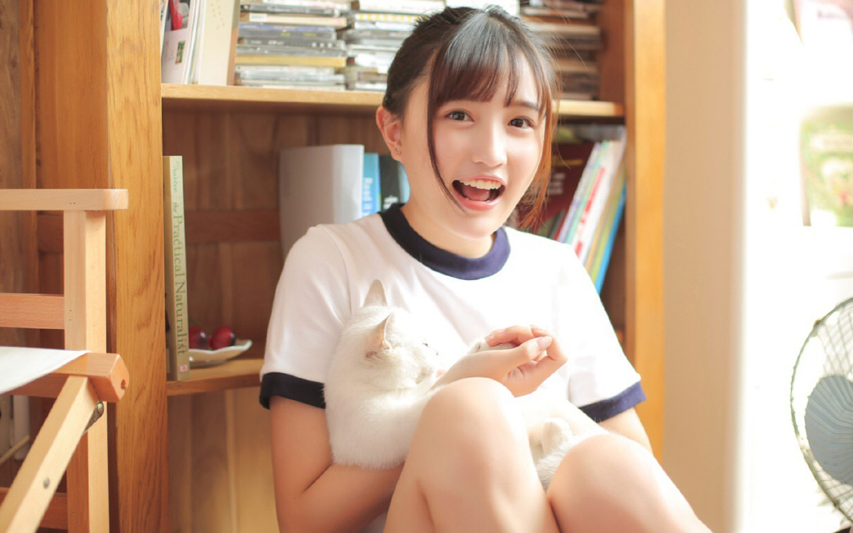 爱游戏官方-史上最年轻“欧洲金靴”问鼎欧冠巅峰，最年轻的欧洲金球奖