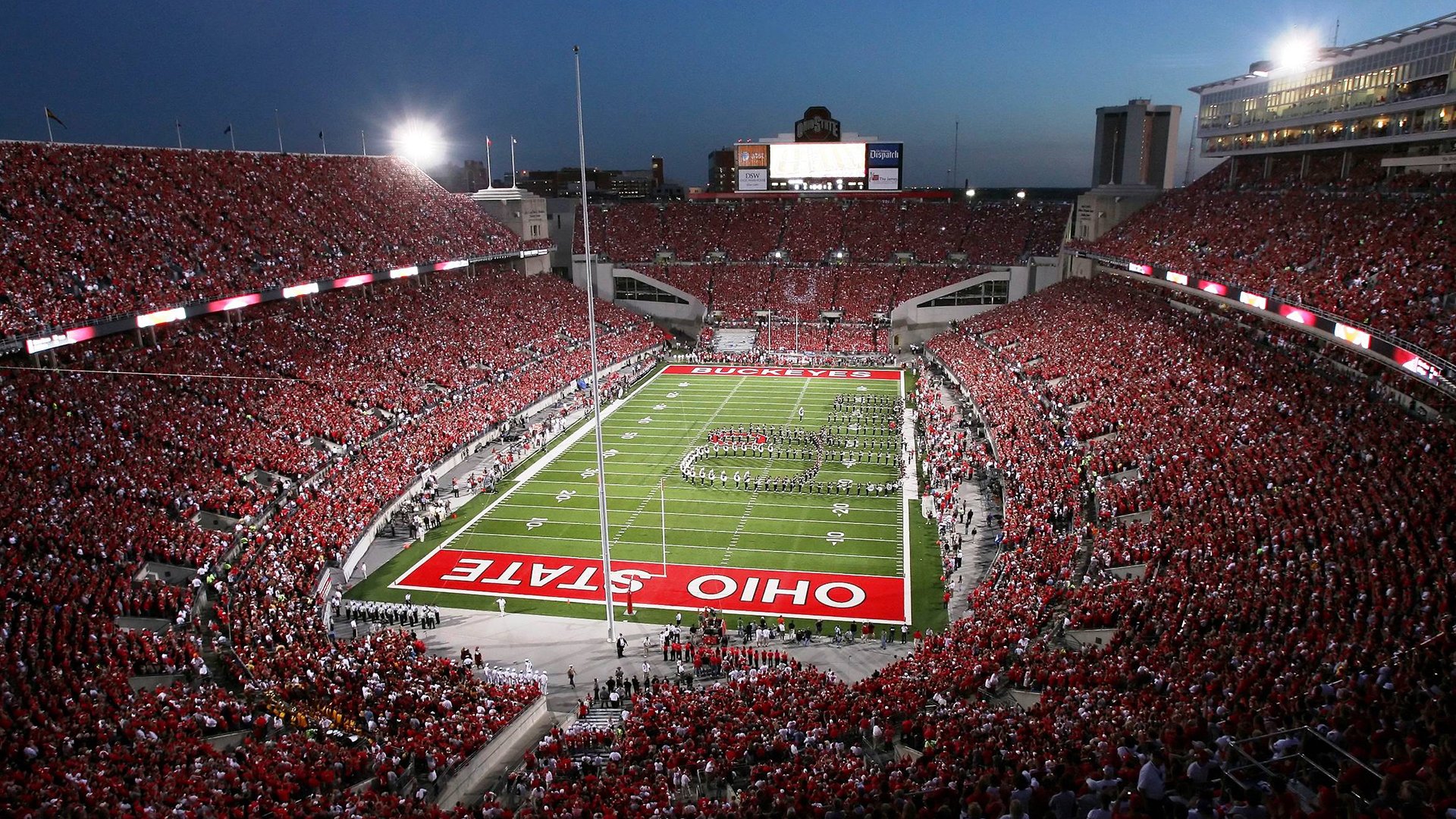 爱游戏-米切尔表示保持节奏是球队最大挑战，米切尔动作